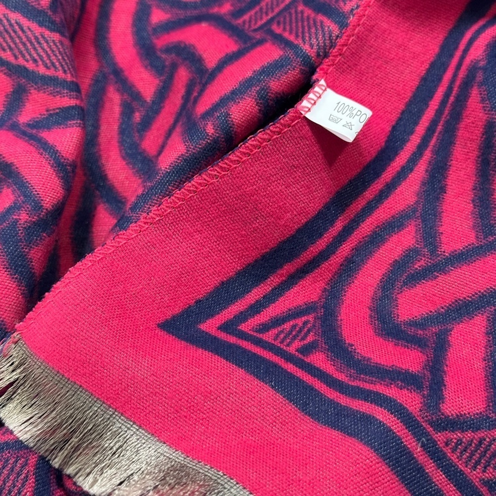 Clan Artisan fuschia and Navy Patterned Scarf - Picture 7 of 8